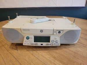 GE SpaceMaker Stereo CD Player AM/FM Radio W/Light Under Cabinet 7-5290B - Picture 1 of 11