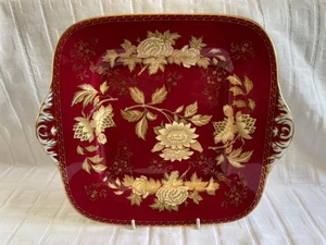 Wedgwood - Tonquin Ruby - Square Cake Plate - W2488 - Picture 1 of 6