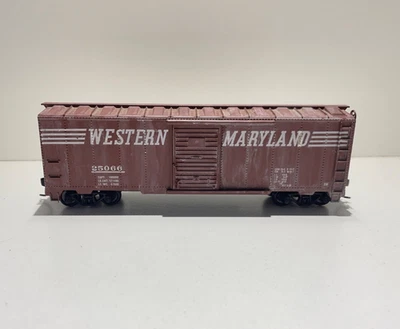 Специальный Tyco HO масштаб Western Maryland #25066 Boxcar выветренный без коробки - Изображение 1 из 4