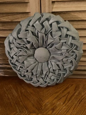 Travesseiro vintage feito à mão círculo cata-vento boho/retrô verde claro - Imagem 1 de 3