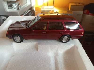 Mercedes E-Class 300 TE (S124) di Bos Model come nuovo con scatola. BOS012. - Immagine 1 di 4