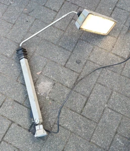 Alte Industrie Lampe Gelenk-Armlampe Maschinenleuchte - Bild 1 von 6