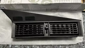 NEU Luftdusche Mitte Lüftungsgitter für Mercedes W201 190E 190D BAUJAHR 82-93 - Picture 1 of 5