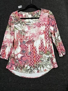 Chico's Shirt Damen Größe 1 US M Rosa Blumenmuster Geometrisches Muster V-Ausschnitt Pullover Tee - Bild 1 von 7