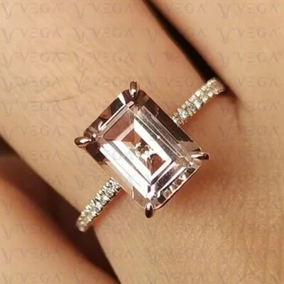 Anillo de diamantes con piedras preciosas de morganita natural esmeralda de 5,50 quilates enchapado en oro blanco de 18 quilates Foto 1 de 4