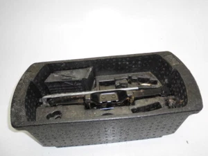 Jaguar S-Type 2,7 Diesel Wagenheber Fahrzeugheber Heber 2R8A-17B0443-AB - Bild 1 von 2