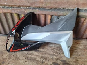 Kymco VSR 125 - Left Hand Side Infills Trim Panels Fairing Covers - Picture 1 of 14