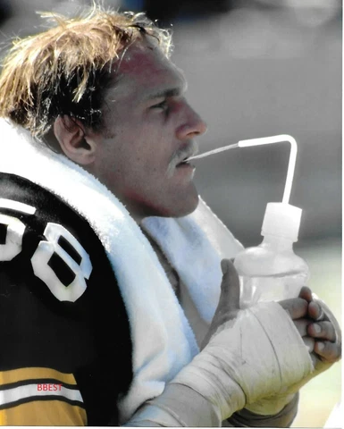 JACK LAMBERT PITTSBURGH STEELERS H.O.FER WATER BOTTLE BREAK COLOR 8X10 SUPER Cover