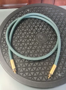 Audioquest Video Two 75 Ohms Double Balanced Silver Interconnect (1.0m length) - Picture 1 of 3