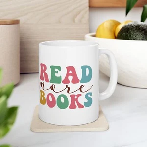 Book Nerd Fuel Mug - Kaffeeliebhaber Geschenk für Schüler Lesetasse Buch Club Tasse - Bild 1 von 15