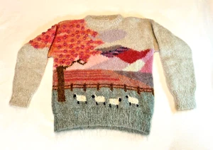 VINTAGE RARE original SUSIE LEE hand knitted mohair Sheep Sweater Women's Medium - Picture 1 of 7