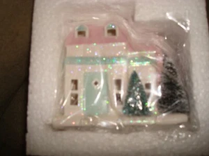 LENOX PINK BUNGALOW BLUE COLONIAL OR BLUE CAPE COD ORNAMENTS - Picture 1 of 18