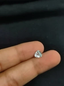 Charming Clear Quartz Trillion Faceted Gem 7x7 mm - Picture 1 of 6