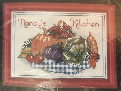 Vtg Rare Gallery of Stitches KITCHEN DELIGHTS Cross St. '90 pattern+fabric/floss - Image 1 of 3