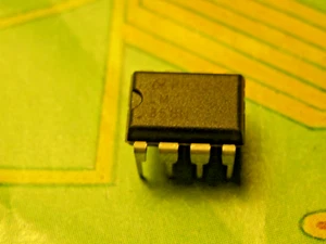 1pcs LM358N DIP LOW POWER OPERATIONAL AMPLIFIERS STM - Imagen 1 de 1