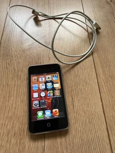 IPod touch 3 Generation 64 GB (A1318) - Bild 1 von 3
