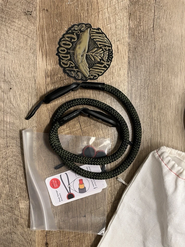 Correa de cuero para cámara Little King Goods diseño pico liberación rápida Fujifilm X100vi Foto 1 de 3