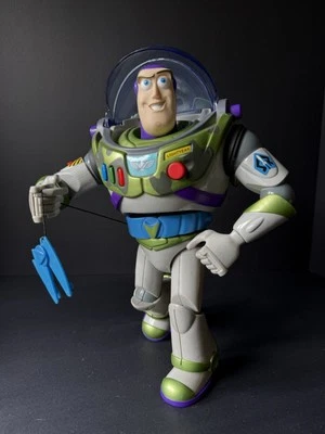 1999 Disney Pixar Toy Story Buzz Lightyear Rescue Gear w BLUE UTILITY BELT  RARE - Image 1 of 4