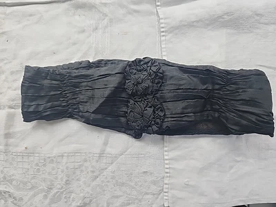 Faja o cinturón victoriano vintage de seda negro, único Foto 1 de 4