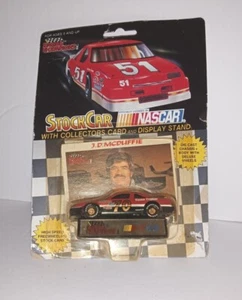 NASCAR 1992 #70 The Late J.D. McDuffie 1/64 Diecast Racing Champions GC - Bild 1 von 5