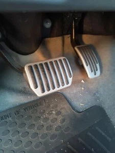 Fußpedalbeläge Set Tesla Auto Aluminium Pedalabdeckungen rutschfest Fußpedale Bremse - Bild 1 von 13