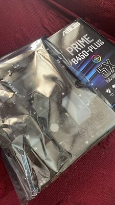 ASUS PRIME B450-PLUS AMD AM4 Scheda Madre - 90MB0YN0-M0EAY0 - Immagine 1 di 2