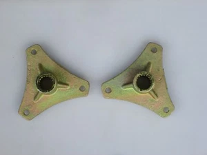 Set of 2, 17T Spline Rear Axle Wheel Hubs for Go Kart Mini Bike ATV Quad 3 Bolt - Picture 1 of 7