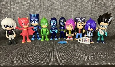 Lote de figuras PJ Masks 3" Wolfie Kids Howler Kevin Villains Romeo Luna Ninja Foto 1 de 4