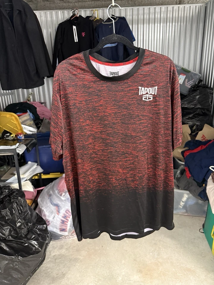Camiseta deportiva para hombre Tapout XXL negra roja camiseta de rendimiento manga corta ☼ Foto 1 de 2