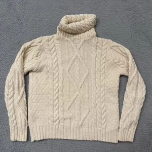 Suéter mediano Inis Craft para mujer lana merino Irlanda cuello alto tejido con cable crema - Imagen 1 de 10