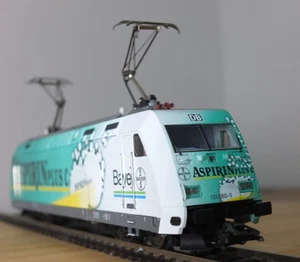 Marklin 37377 HO gauge DB BR 101 electric locomotive in Bayer Aspirin livery - Picture 1 of 13