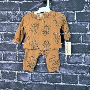 Cat & Jack Newborn Boy 2-pc Gingerbread Sweatshirt Pant Set - Picture 1 of 9