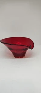 Vintage Viking Glass Epic Bon Bon Dish. In Amberina, MCM - Picture 1 of 10