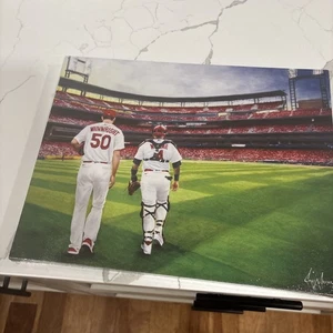 Impresión en lienzo de Adam Wainwright y Yadier Molina de los Cardenales de San Luis SGA 10/2/22 - Imagen 1 de 9