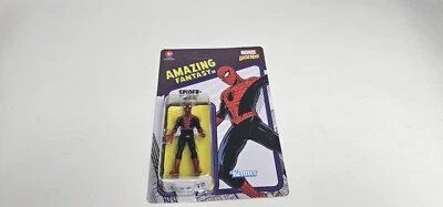 Figura de acción retro Marvel Legends Amazing Fantasy Spider-Man 3,75" sin perforar Foto 1 de 4