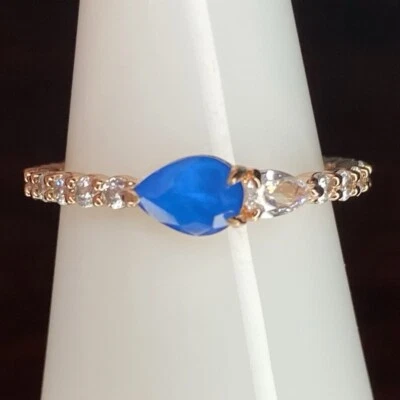 Anillo Bomb Party-02- 5274- Zafiro Creado en Laboratorio Corindón- Talla 9- Placa de Oro Rosa Foto 1 de 4