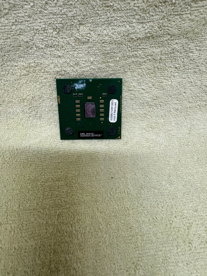 AMD Athlon XP 1800+ 1.53GHz (AXDA1800DUT3C) Processor Socket 462 A  - Image 1 of 1