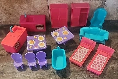 Juego de muebles para casa de muñecas Kid Connection lote de repuesto 14 piezas Foto 1 de 4