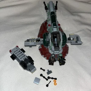 LEGO Star Wars 75312 Boba Fett’s Starship (Slave I) Set mit Minifiguren - Bild 1 von 16