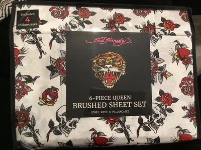 Juego de sábanas Ed Hardy negro/blanco calaveras/rosas rojas estampado 6 piezas Queen con 4 fundas de almohada Foto 1 de 2