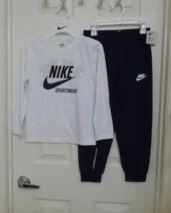 NWT 2pc Nike White Shirt Navy Swoosh logo & Navy Sweatpants Set sz 7 - Picture 1 of 1