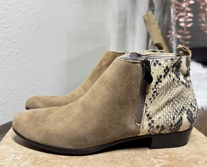 Munro Boots Womens 8 Narrow Suede Leather Ankle Snake Double Zip Comfort Shoes - Picture 1 of 11