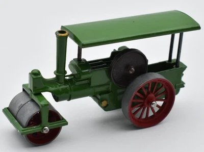 Matchbox MoY Yesteryear Y11 Aveling & Porter Steam Roller green. Lesney England - Image 1 of 4