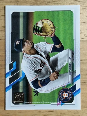 2021 Topps #147 Yuli Gurriel - Image 1 of 2