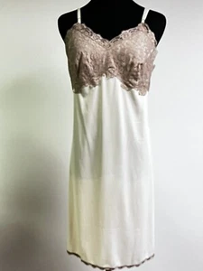 Vintage 1960s Lorraine Creme Fill Slip w/ Beige Floral Overlay Size 38 - Picture 1 of 5