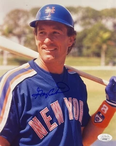 GARY CARTER Signed Autographed N.Y. METS 8"x10" PHOTO JSA CERTIFIED AUTHENTIC - Picture 1 of 9