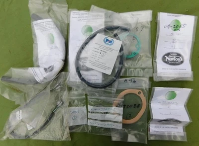 NORTON 850 750 COMMANDO MOTORCYCLE SERVICE PARTS INTERSTATE ROADSTER FASTBACK - Image 1 of 2