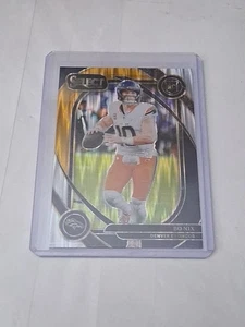 2024 Panini Select Club Level Bo Nix #221 Amortiguador Prizm (RC) Negro y Amarillo - Imagen 1 de 6