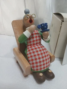 Vintage Old Lady Tea Incense Smoker Erzgebirge Germany Christmas Rauchermann New - Picture 1 of 7