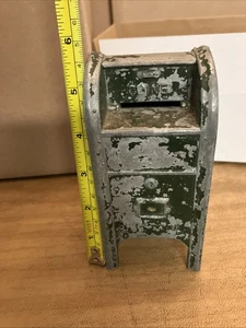 Vintage Green 1940s U.s Mail Bank 5 1/2 Tall (Broken) - Picture 1 of 7
